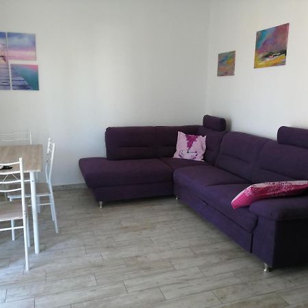 Apartmani Nevera Krk Town Exterior photo