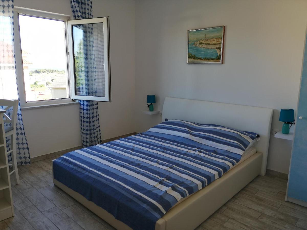 Apartmani Nevera Krk Town Exterior photo